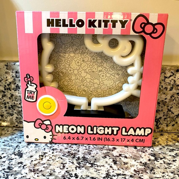 Hello Kitty LED Neon Light Lamp - Picture 12 of 14